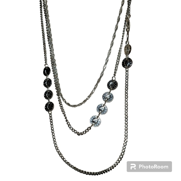 Two Necklace Bundle - Picture 2 of 3